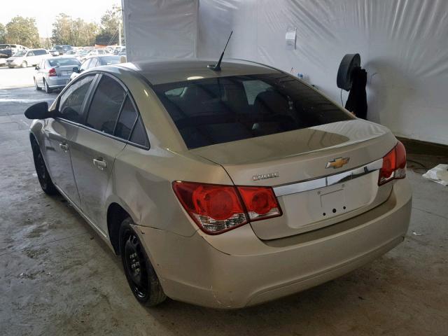 1G1PA5SH1E7369078 - 2014 CHEVROLET CRUZE LS GOLD photo 3