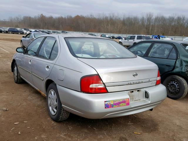 1N4DL01D31C205926 - 2001 NISSAN ALTIMA XE SILVER photo 3