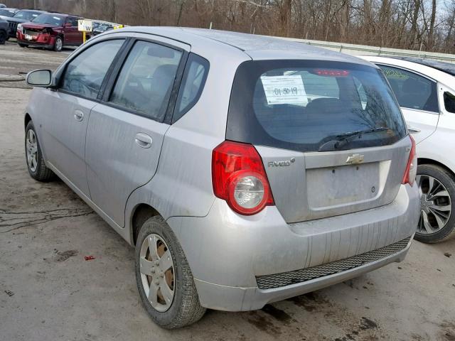 KL1TD66E19B692351 - 2009 CHEVROLET AVEO LS SILVER photo 3