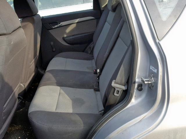 KL1TD66E19B692351 - 2009 CHEVROLET AVEO LS SILVER photo 6