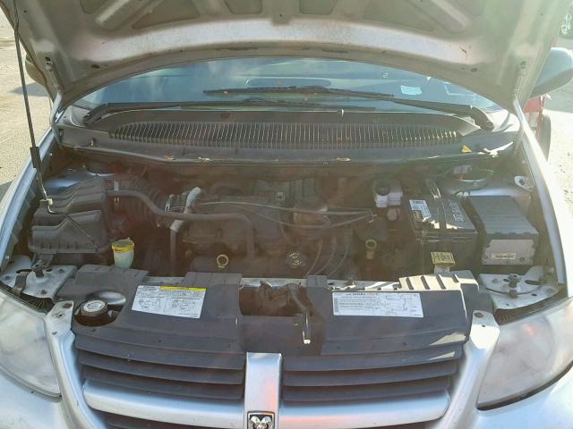 1D4GP45R95B162474 - 2005 DODGE CARAVAN SX GRAY photo 7