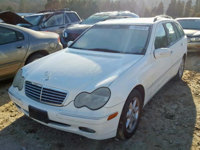 WDBRH61J33F360602 - 2003 MERCEDES-BENZ C 240 SPOR WHITE photo 2