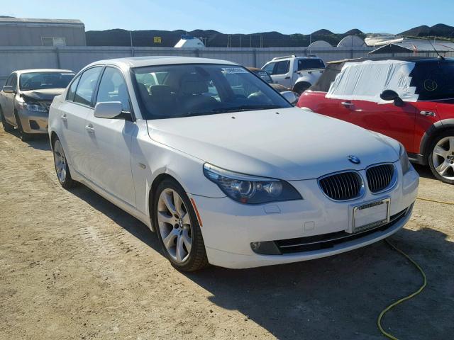 WBANW1C51AC165988 - 2010 BMW 535 I WHITE photo 1