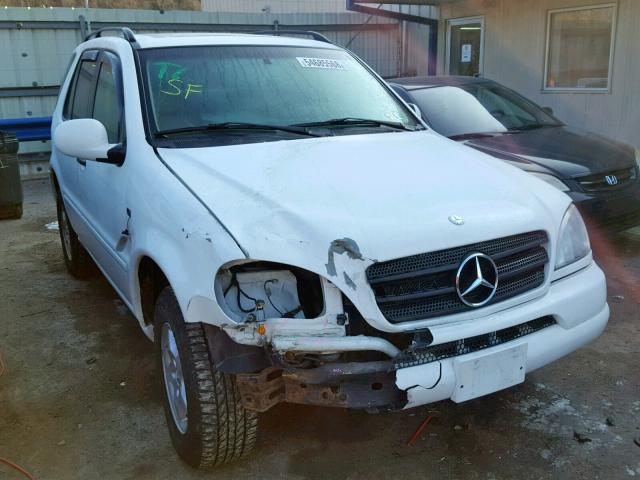 4JGAB54E1XA130063 - 1999 MERCEDES-BENZ ML 320 WHITE photo 1