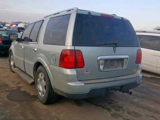 5LMFU28525LJ05230 - 2005 LINCOLN NAVIGATOR 银色 照片 3