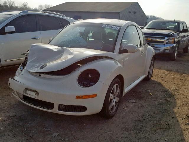 3VWRW31C36M421326 - 2006 VOLKSWAGEN NEW BEETLE Creme Foto 2