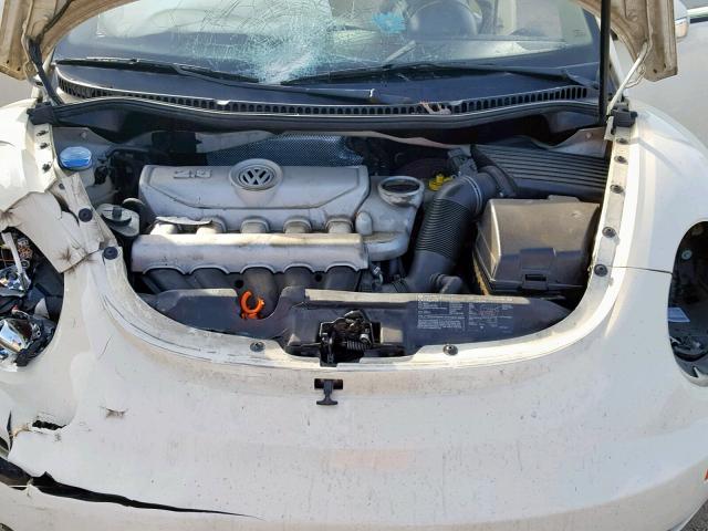 3VWRW31C36M421326 - 2006 VOLKSWAGEN NEW BEETLE Creme Foto 7
