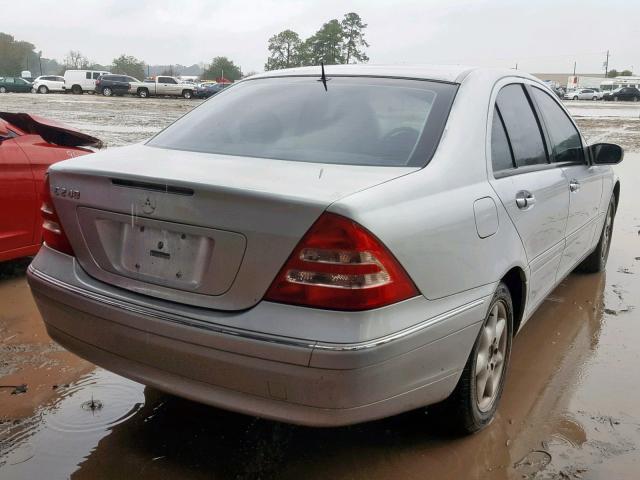 WDBRF61J71F105082 - 2001 MERCEDES-BENZ C 240 SILVER photo 4