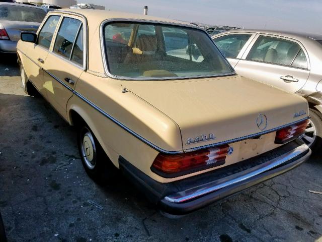 WDBAB23A7DB367503 - 1983 MERCEDES-BENZ 240 D WHITE photo 3