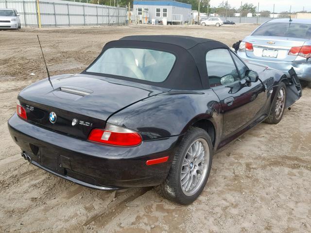 4USCN53422LL50817 - 2002 BMW Z3 3.0 BLACK photo 4