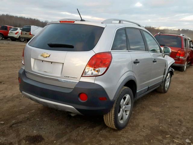 3GNAL2EKXCS601079 - 2012 CHEVROLET CAPTIVA SP SILVER photo 4