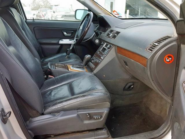 YV4CZ852861254907 - 2006 VOLVO XC90 V8 SILVER photo 5