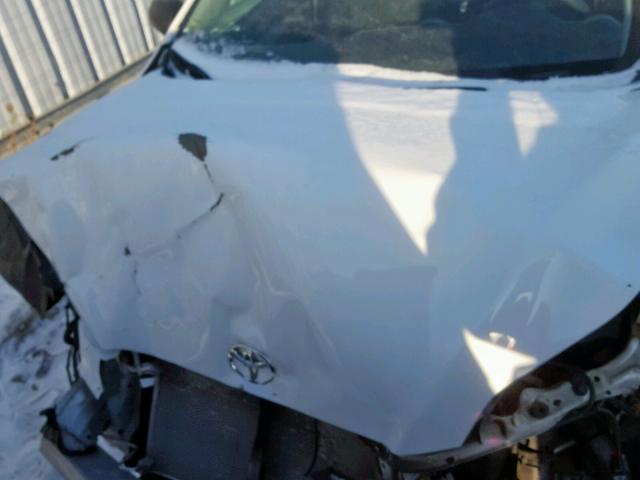 2T1KU4EE6DC013002 - 2013 TOYOTA COROLLA MA WHITE photo 7