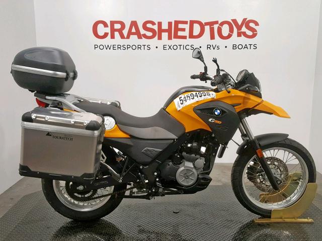 WB101890XDZY95168 - 2013 BMW G650 GS YELLOW photo 1