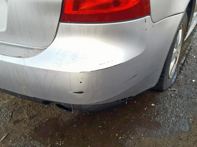 2G2WP552981149377 - 2008 PONTIAC GRAND PRIX SILVER photo 9