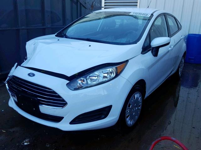 3FADP4AJ1GM118891 - 2016 FORD FIESTA S WHITE photo 2