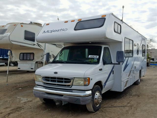 1FDXE45S82HA94971 - 2003 FORD E450 RV WHITE photo 2