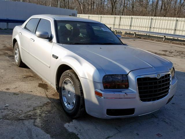 2C3JA53G25H162341 - 2005 CHRYSLER 300 TOURIN SILVER photo 1