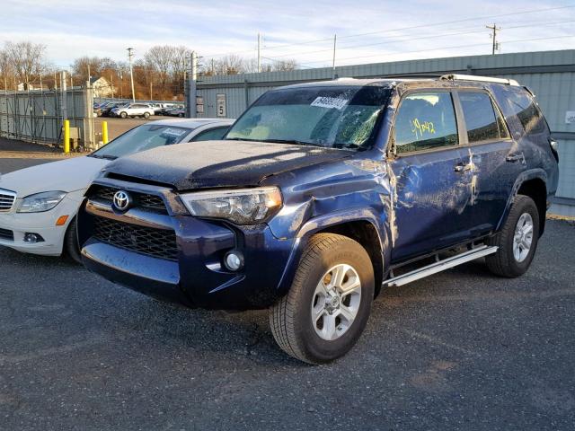 JTEBU5JR9G5350534 - 2016 TOYOTA 4RUNNER SR BLUE photo 2