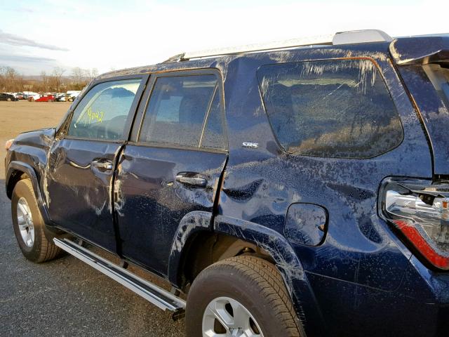 JTEBU5JR9G5350534 - 2016 TOYOTA 4RUNNER SR BLUE photo 9