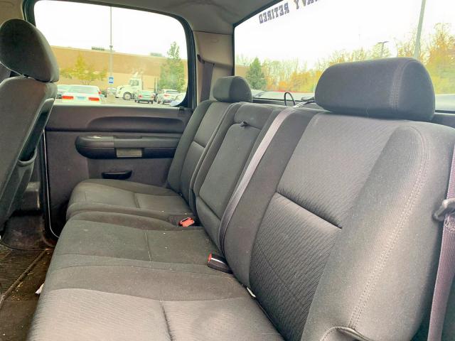 3GCPKSE31BG408979 - 2011 CHEVROLET SILVERADO GRAY photo 3