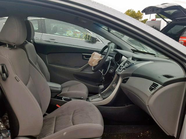 KMHDH6AEXDU017258 - 2013 HYUNDAI ELANTRA CO GRAY photo 5