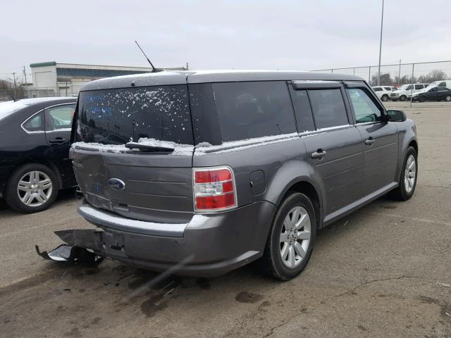 2FMDK51C69BA01632 - 2009 FORD FLEX SE GRAY photo 4