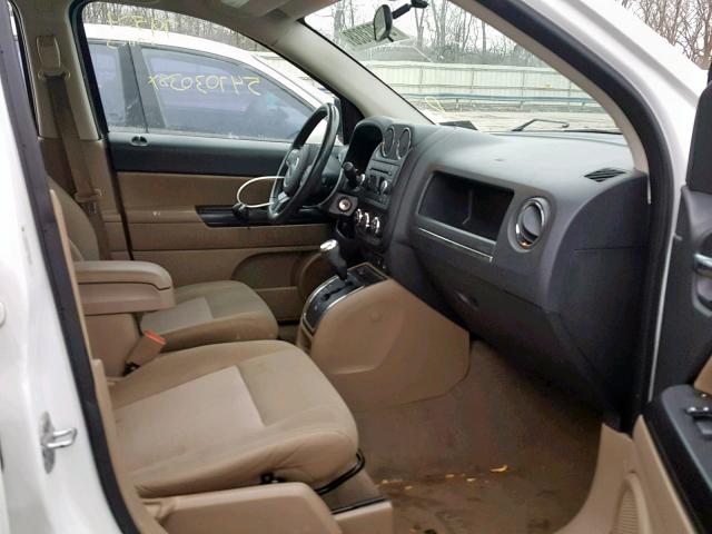 1J4NF1FB7BD282792 - 2011 JEEP COMPASS SP 白色 照片 5