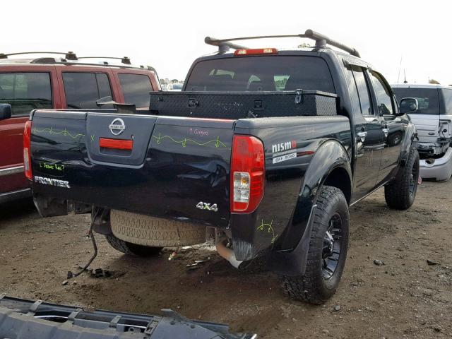 1N6AD07W06C432322 - 2006 NISSAN FRONTIER C BLACK photo 4