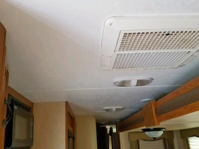 4YDT31122C1531528 - 2012 KEYSTONE SPRINTER WHITE photo 8