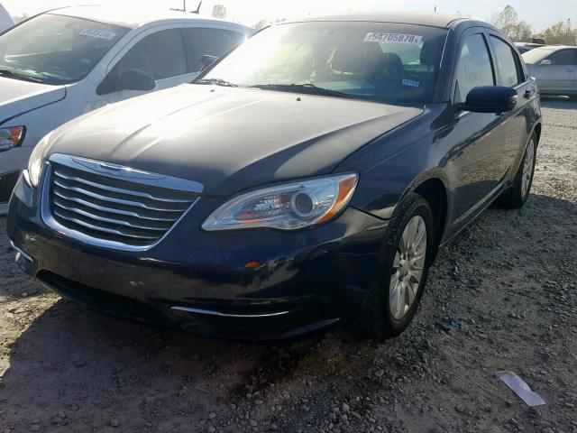 1C3CCBAB8DN560765 - 2013 CHRYSLER 200 LX BLUE photo 2