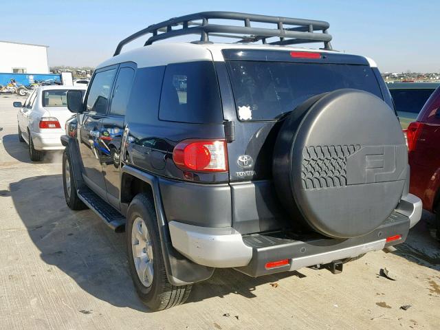 JTEZU11F98K005732 - 2008 TOYOTA FJ CRUISER BLACK photo 3