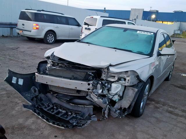 1G1ZC5EB9AF119324 - 2010 CHEVROLET MALIBU 1LT GOLD photo 2