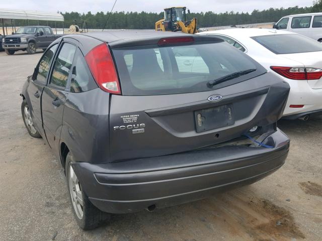 1FAHP37N17W244092 - 2007 FORD FOCUS ZX5 SILVER photo 3