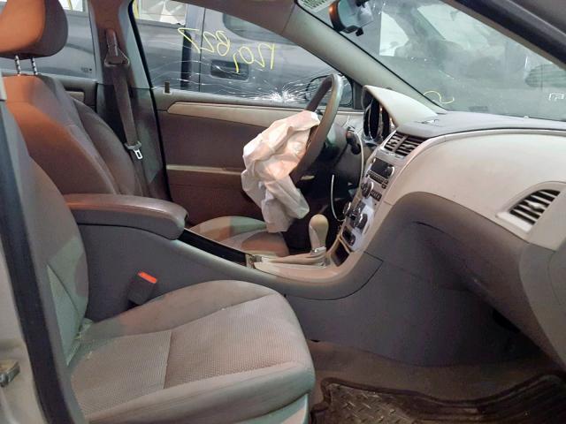 1G1ZC5E00AF285830 - 2010 CHEVROLET MALIBU 1LT SILVER photo 5