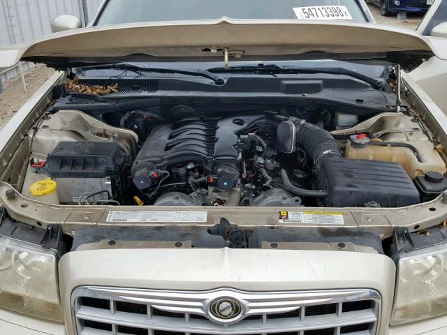 2C3KA53G07H629571 - 2007 CHRYSLER 300 TOURIN GOLD photo 7