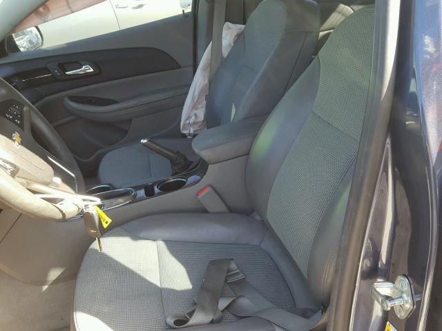 1G11C5SL8EF249322 - 2014 CHEVROLET MALIBU 1LT ლურჯი ფოტო 5