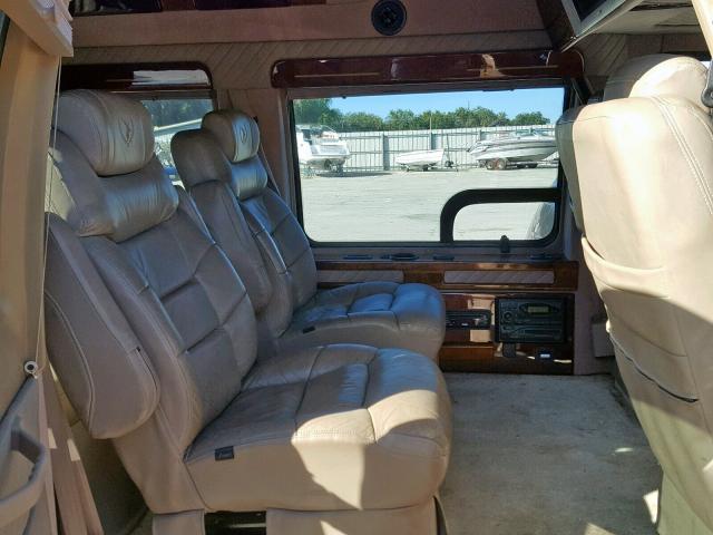 2D6WB11Y63K528055 - 2003 DODGE RAM VAN B1 BURGUNDY photo 6