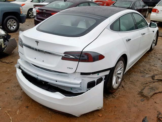 5YJSA1E27JF272019 - 2018 TESLA MODEL S WHITE photo 4