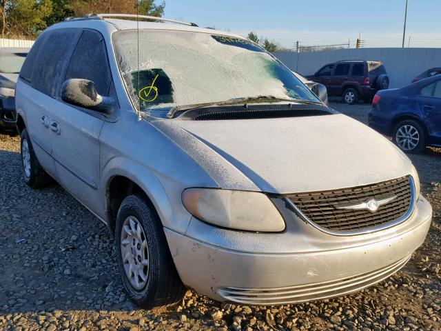 1C4GJ45312B590495 - 2002 CHRYSLER VOYAGER LX SILVER photo 1