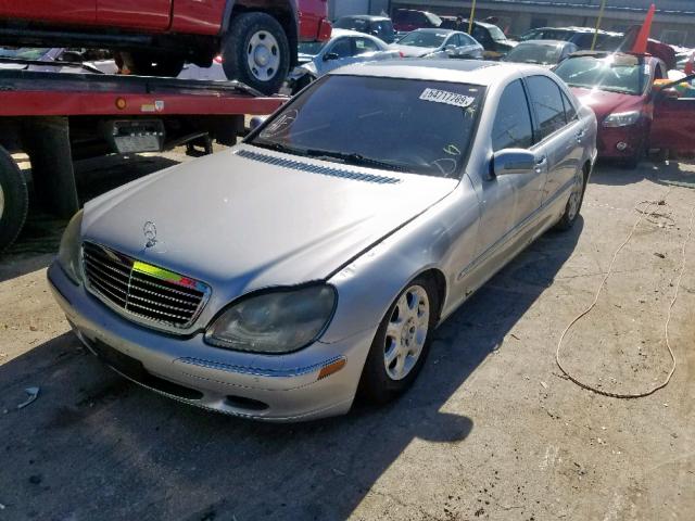 WDBNG75J82A225189 - 2002 MERCEDES-BENZ S 500 SILVER photo 2