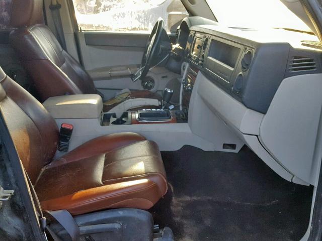 1J8HH58N96C144476 - 2006 JEEP COMMANDER BLACK photo 5