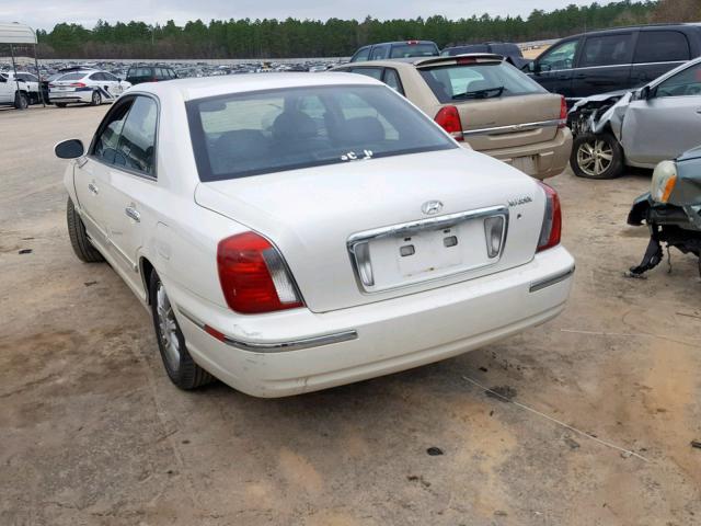 KMHFU45EX4A371057 - 2004 HYUNDAI XG 350 WHITE photo 3