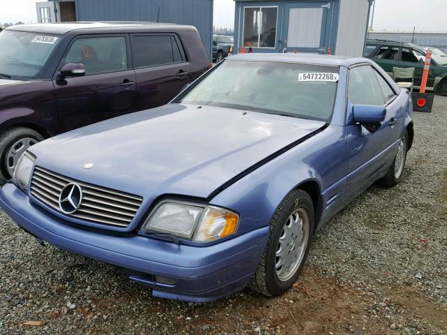 WDBFA63F6VF153351 - 1997 MERCEDES-BENZ SL 320 BLUE photo 2