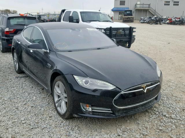 5YJSA1E13FF105722 - 2015 TESLA MODEL S أسود صورة 1