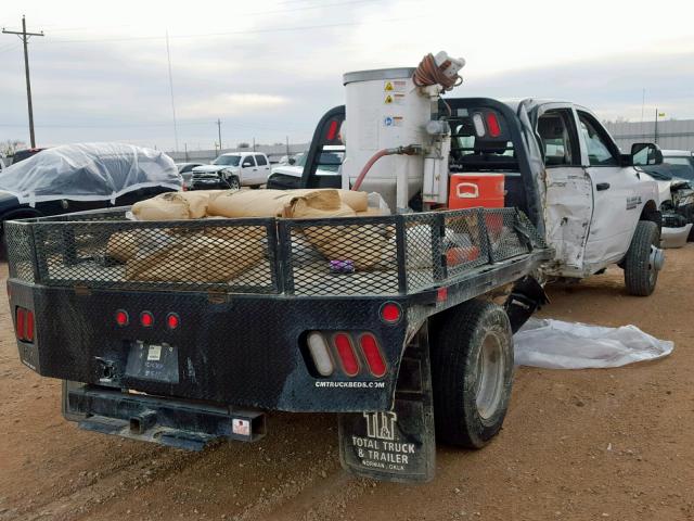 3C7WRTCL7HG711437 - 2017 RAM 3500 WHITE photo 4