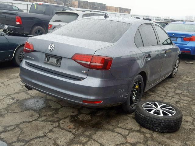 3VWDB7AJ8JM226648 - 2018 VOLKSWAGEN JETTA SE CHARCOAL photo 4