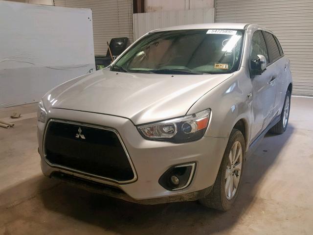 4A4AR3AW0FE054451 - 2015 MITSUBISHI OUTLANDER SILVER photo 2