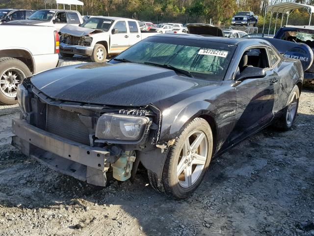 2G1FE1ED1B9174951 - 2011 CHEVROLET CAMARO LS BLACK photo 2