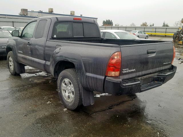 5TFTX4GN4FX044486 - 2015 TOYOTA TACOMA PRE GRAY photo 3